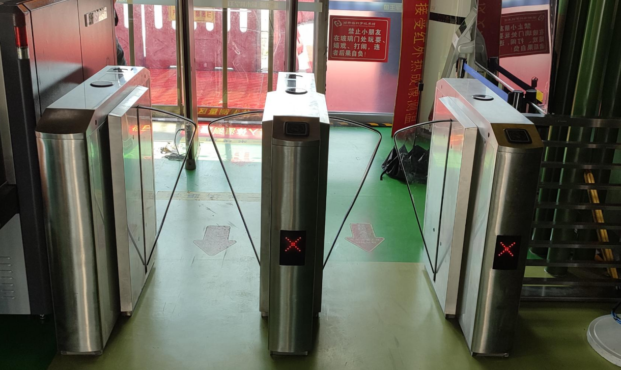 景区票务系统智能化管理，一票多人的团体票模式