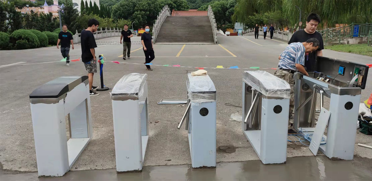 蓝狮注册与华西世界公园达成智慧景区合作方案