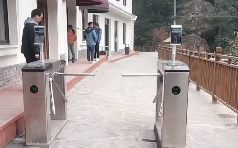 蓝狮注册智慧票务系统推出